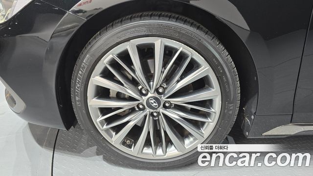 Hyundai Grandeur из Кореи Encar