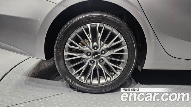 Kia K3 из Кореи Encar