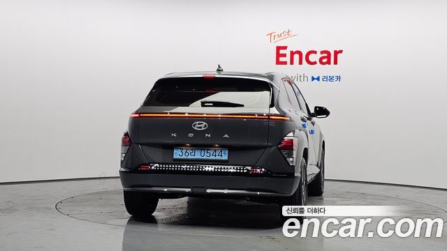 Hyundai Kona из Кореи Encar
