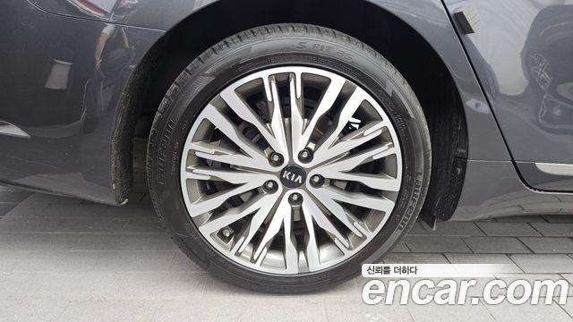 Kia K7 из Кореи Encar