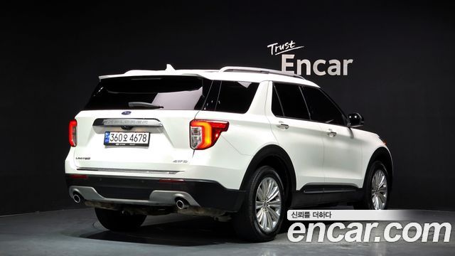 Ford Explorer 2.3 LimIted 4WD — пробег 50 688 км — фото 2 из 5