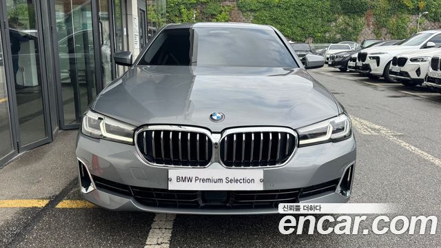 BMW 5-Series 530i Luxury — пробег 23 317 км — фото 3 из 5