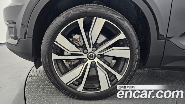 Volvo XC40 из Кореи Encar
