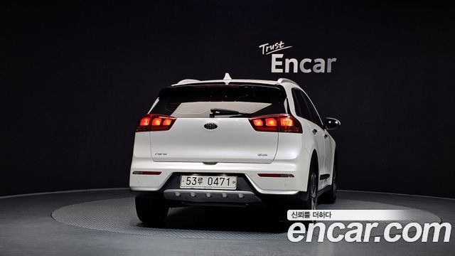 Kia Niro из Кореи Encar