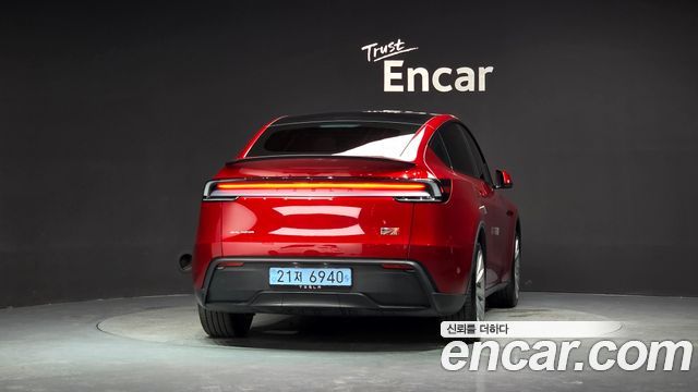 Tesla Model Y Long Range Launch Edition AWD — пробег 18 882 км — фото 4 из 5