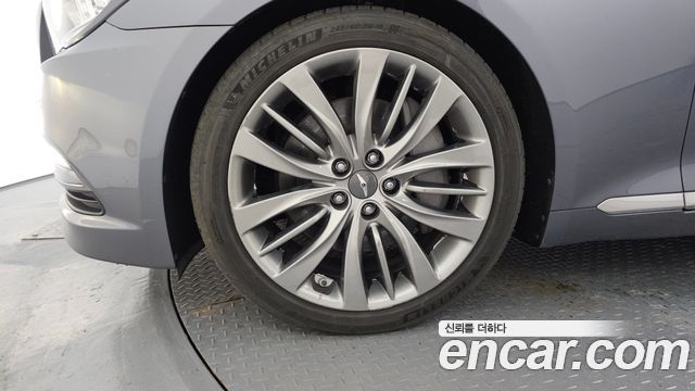 Hyundai Genesis из Кореи Encar