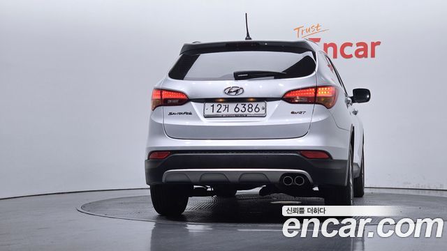 Hyundai Santafe Diesel(e-VGT) 2.2 2WD Exclusive — пробег 125 121 км — фото 4 из 5