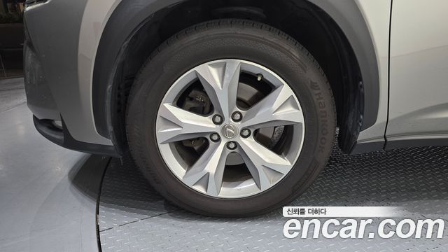 Lexus NX из Кореи Encar