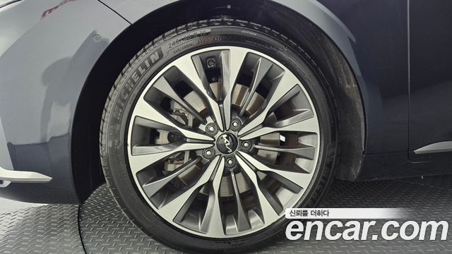 Kia K8 из Кореи Encar