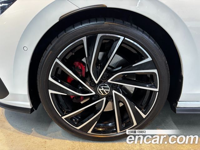 Volkswagen Golf из Кореи Encar
