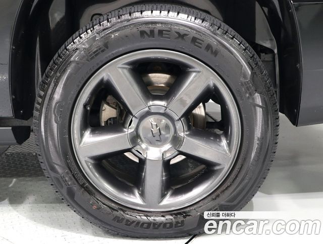 Chevrolet Surburban 5.3 — пробег 67 011 км