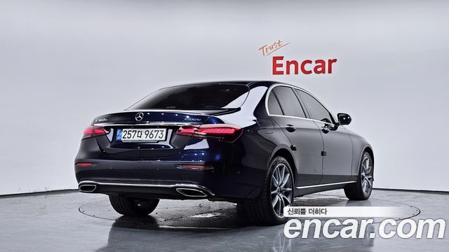 Mercedes-Benz E-Class из Кореи Encar