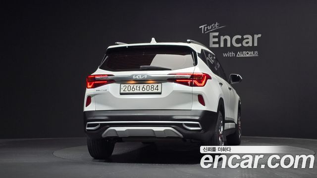 Kia Seltos из Кореи Encar