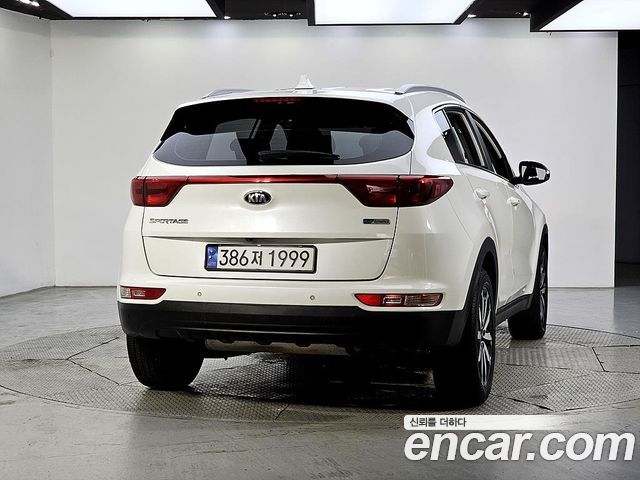 Kia Sportage из Кореи Encar