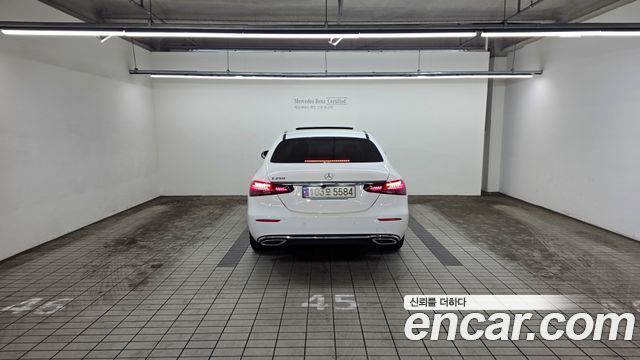Mercedes-Benz E-Class из Кореи Encar