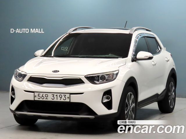 Kia Stonic из Кореи Encar