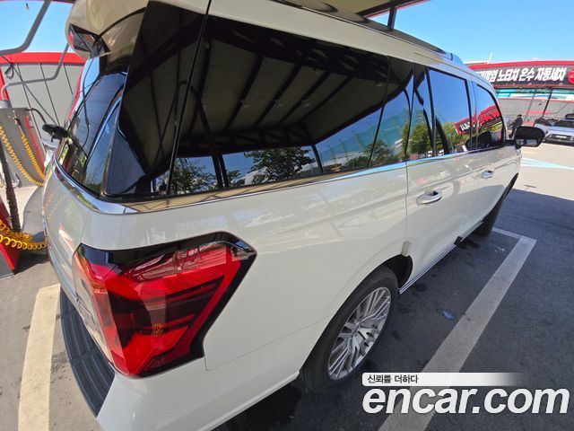 Ford Expedition из Кореи Encar