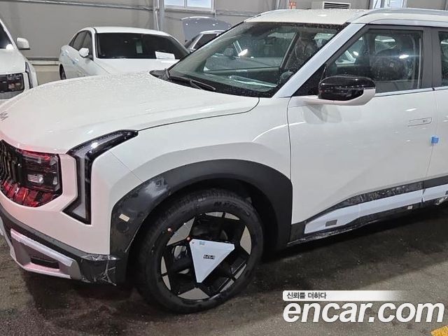 Kia Seltos HEV 1.6 2WD Prestige — пробег 5 км — фото 4 из 5