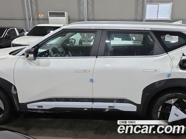 Kia Seltos HEV 1.6 2WD Prestige — пробег 5 км — фото 5 из 5