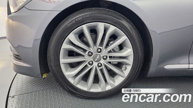 Hyundai Genesis из Кореи Encar