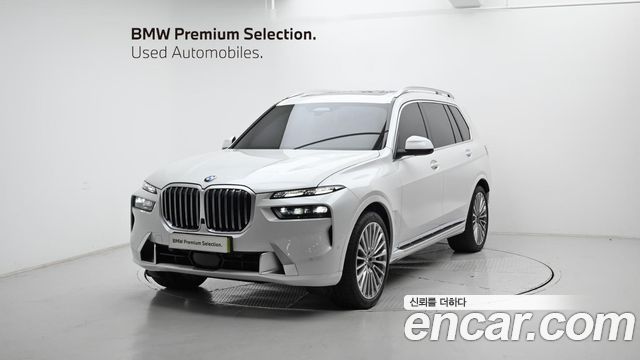 BMW X7 xDrive 40i M Sport 7STR — пробег 11 250 км — фото 1 из 5