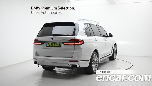 BMW X7 xDrive 40i M Sport 7STR — пробег 11 250 км — фото 2 из 5