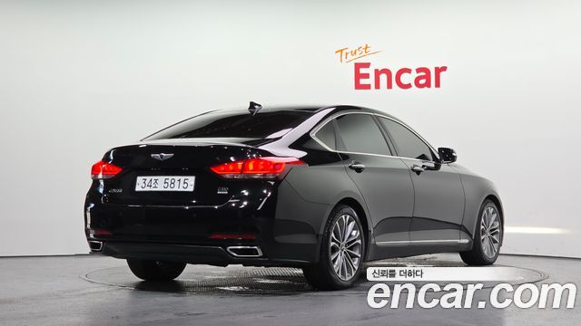 Hyundai Genesis из Кореи Encar