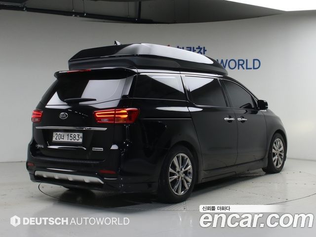 Kia Carnival из Кореи Encar