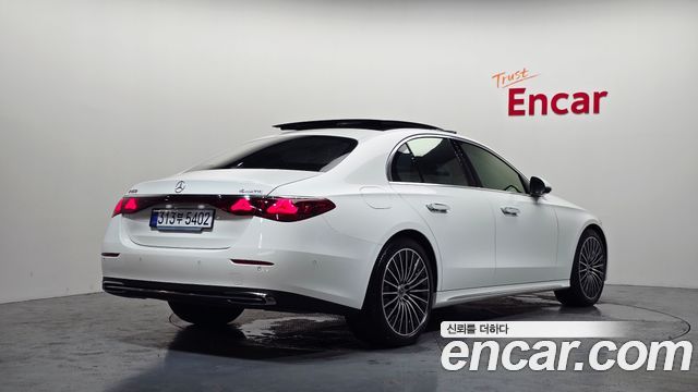 Mercedes-Benz E-Class из Кореи Encar