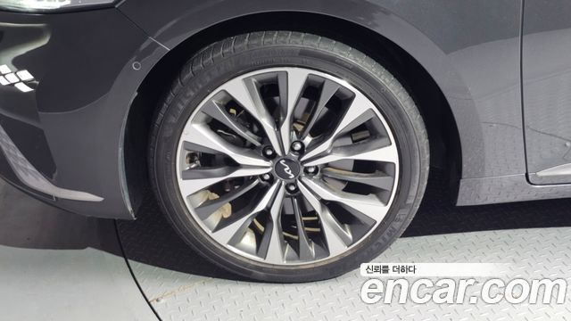 Kia K8 из Кореи Encar