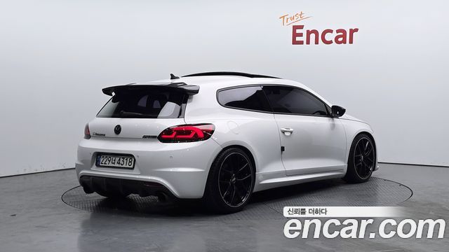 Volkswagen Scirocco 2.0 TSI R — пробег 92 533 км