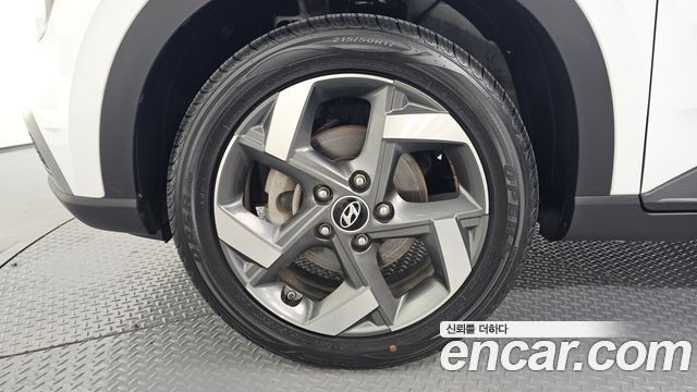 Hyundai Venue из Кореи Encar