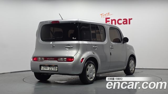 Nissan Cube 1.8 S Z12 — пробег 122 695 км