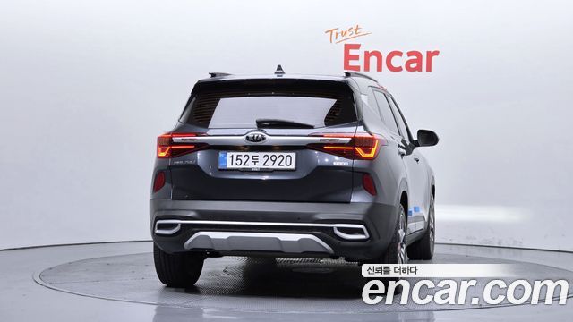 Kia Seltos из Кореи Encar