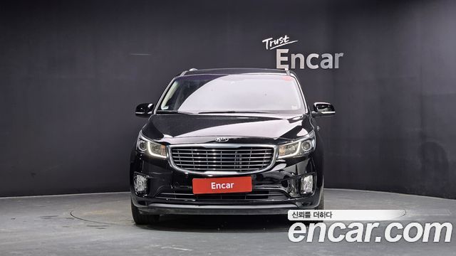 Kia Carnival из Кореи Encar