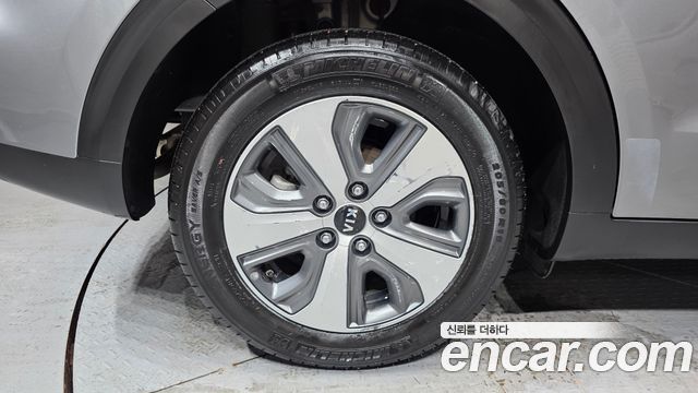 Kia Niro из Кореи Encar