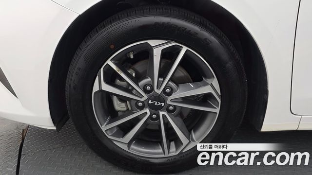Kia K3 из Кореи Encar