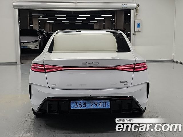 BYD Seal Dynamic AWD — пробег 74 км — фото 3 из 5