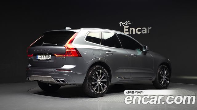 Volvo XC60 B5 Inscription — пробег 45 415 км — фото 2 из 5
