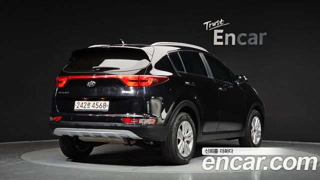Kia Sportage из Кореи Encar