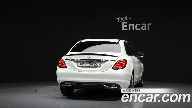Mercedes-Benz C-Class из Кореи Encar