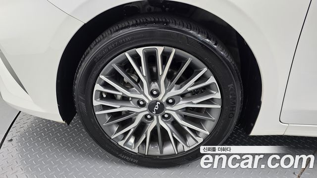 Kia K3 из Кореи Encar
