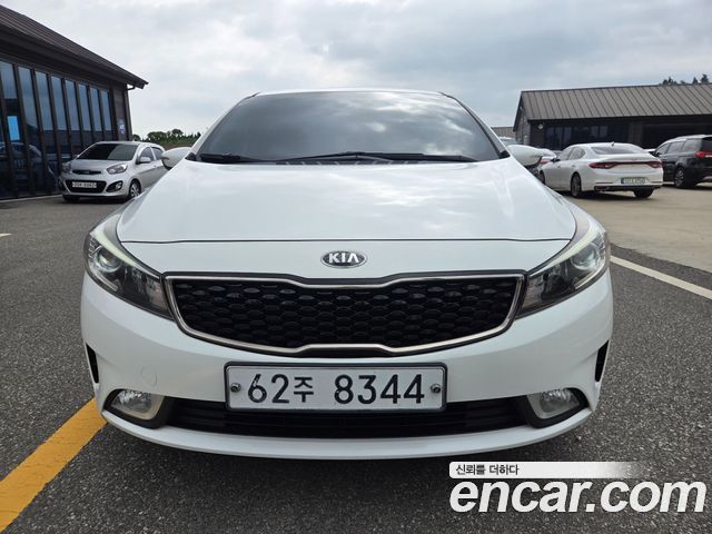 Kia K3 из Кореи Encar
