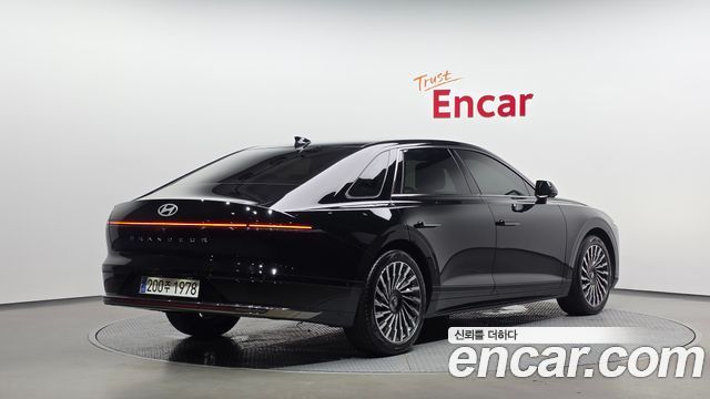 Hyundai Grandeur из Кореи Encar