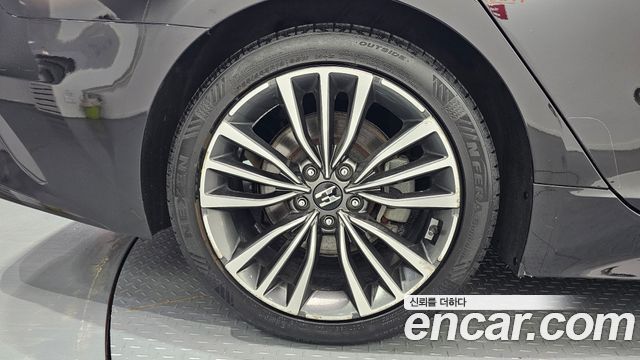 Kia Stinger из Кореи Encar
