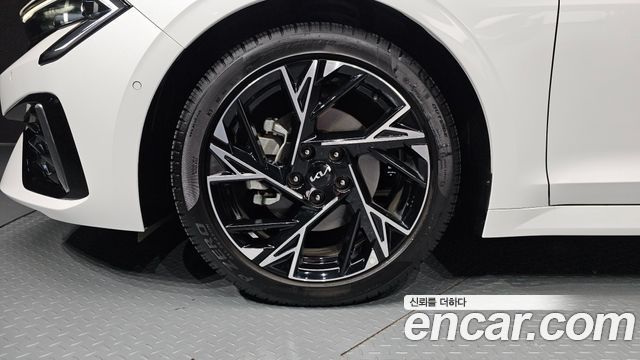 Kia K5 из Кореи Encar