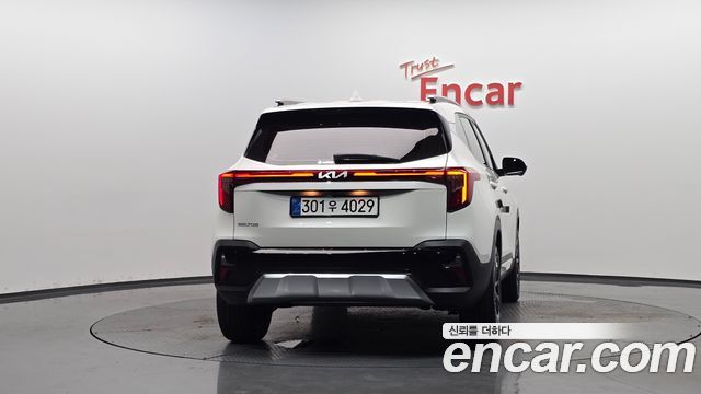 Kia Seltos из Кореи Encar