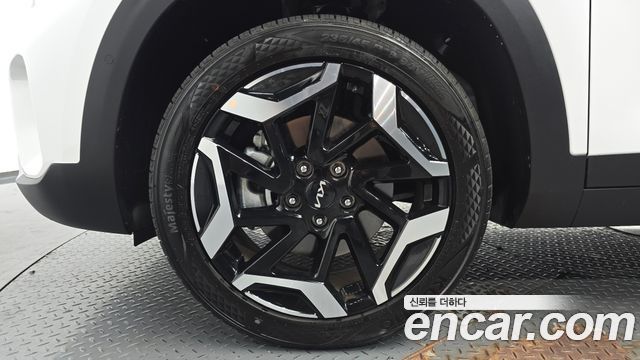 Kia Seltos из Кореи Encar