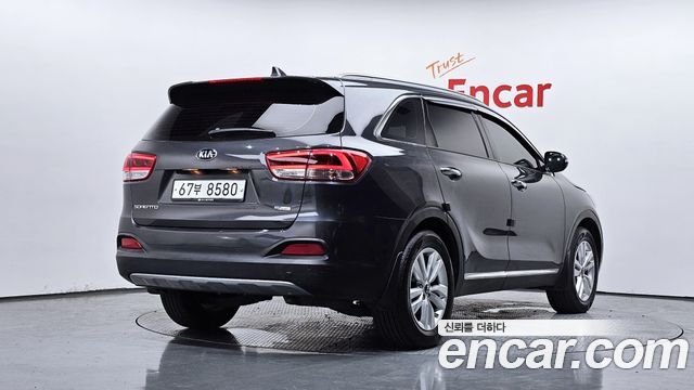 Kia Sorento Diesel 2.0 2WD Prestige — пробег 75 394 км — фото 2 из 5