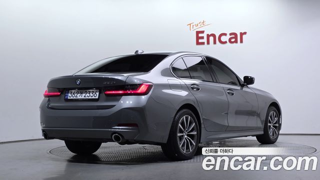 BMW 3-Series из Кореи Encar